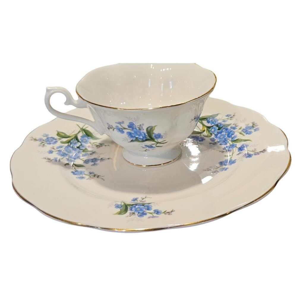 Teacup & Saucer Royal Albert Forget-Me-Not Bone China Gold Trim Floral Design